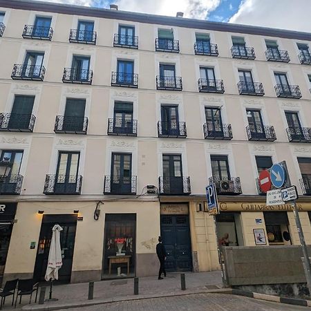 Ave Apartamentos Madrid Centro Atocha Exterior foto